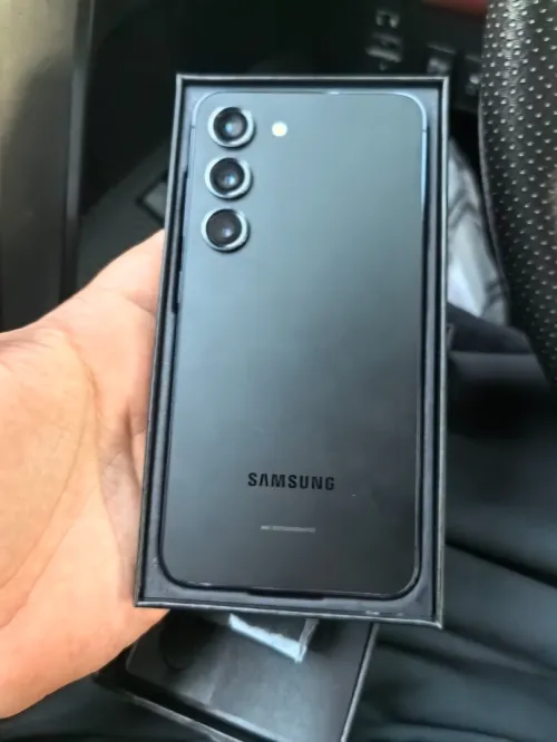 Samsung S23