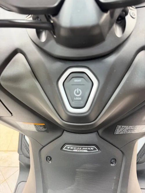 Yamaha Tmax 563 2026
