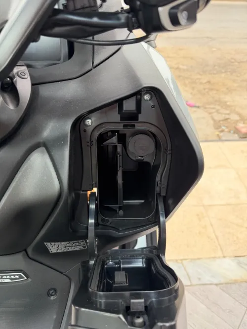 Yamaha Tmax 563 2026