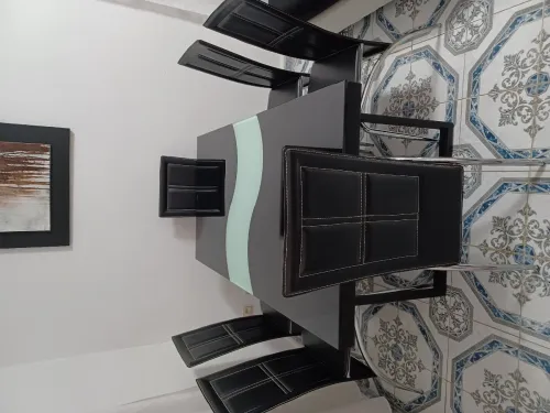 Table salon + 6 chaises