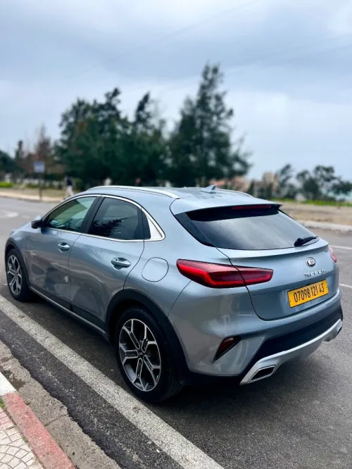 Kia X-Ceed 2021 Premuim