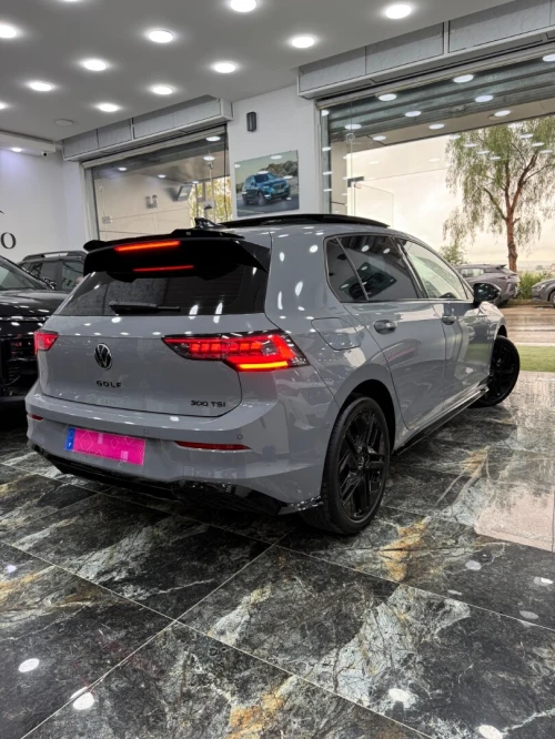 Volkswagen Golf 8 2025 R-Line