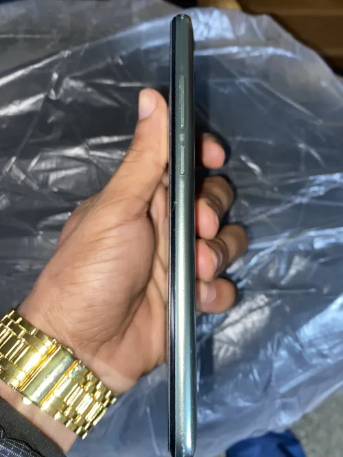Samsunge F04