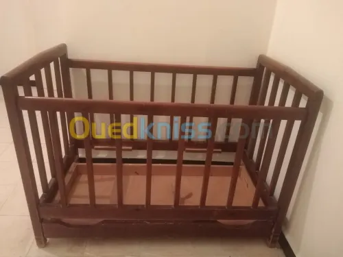 Liquidation Lit bébé سرير أطفال تحت 3 سنوات - berceau bébé - دوح