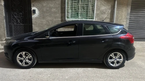 Ford Focus 5 portes 2012 Focus 5 portes