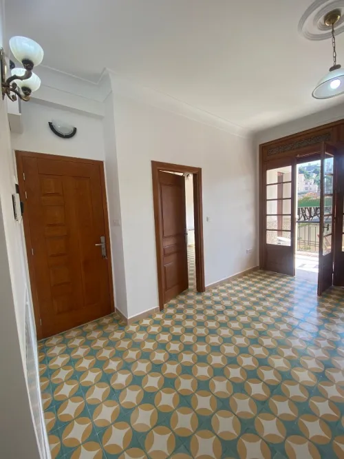 Location Appartement F2 Alger Hydra