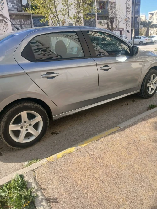Peugeot 301 2022 Active
