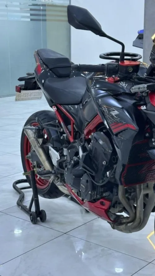 Kawasaki Z900 2021