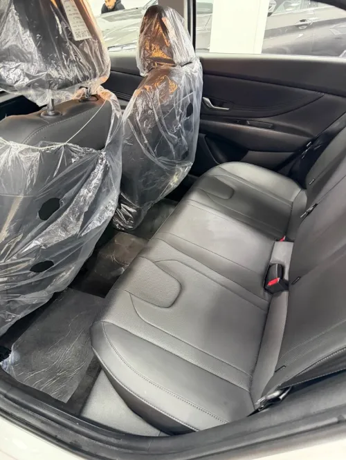 Hyundai Elantra 2025 GLX