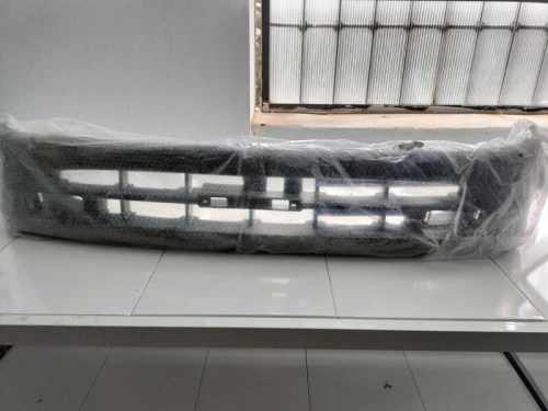 Nouvel arrivage parchoc av maruti 800