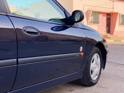 Renault Laguna 1 1995 Laguna 1