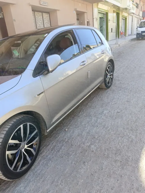 Volkswagen Golf 7 2018 Confortline
