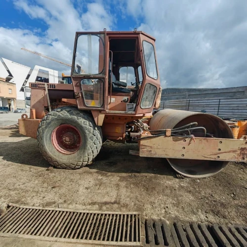 Compacteur Vibromax mixte 1990