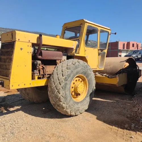 Compacteur Bomag mixte 1981