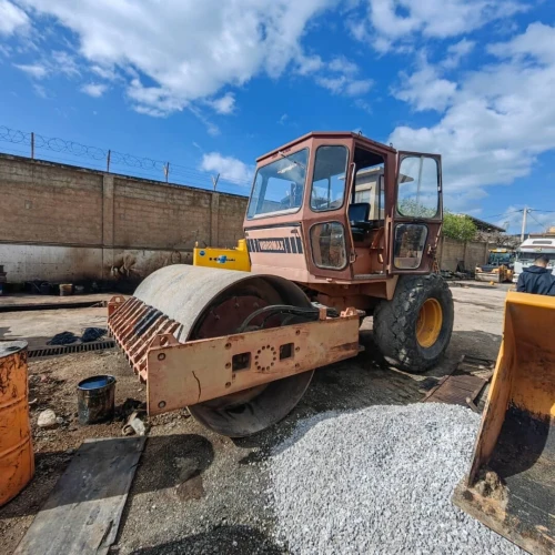 Compacteur Vibromax mixte 1990