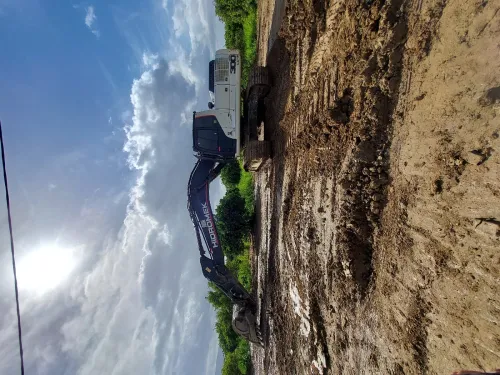 Hidromek 300 للكراء Lc2 300 2018