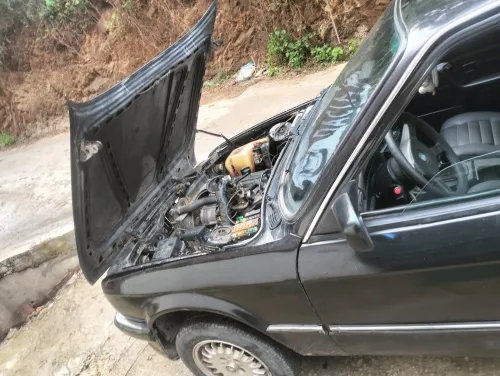 BMW Série 3 1985 E 30
