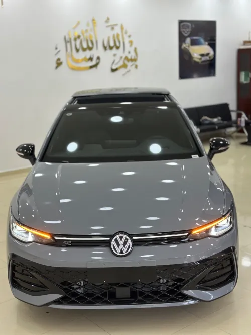 Volkswagen Golf 8 2025 R-Line