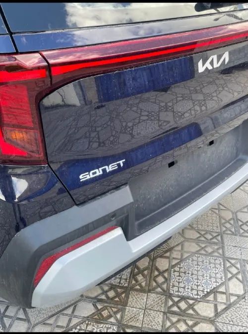 Kia Sonet  2025 Luxury  full
