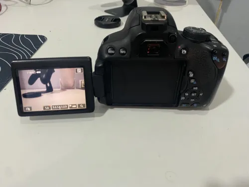 Canon 700D 