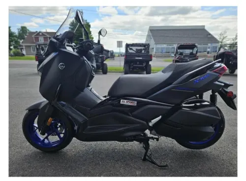 Yamaha Xmax 2024
