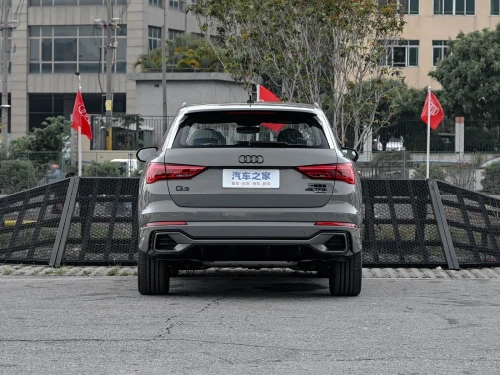 Audi Q3 2026 QUATTRO DYNAMIC