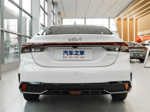 Kia K3 2026 LUXURY