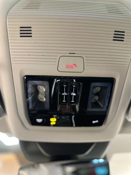 Volkswagen Passat 2025 Pro