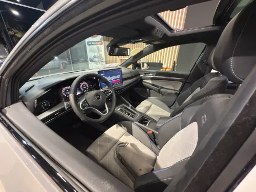Volkswagen Golf 8 2026 R-Line