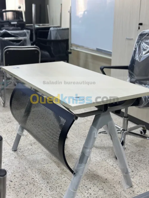 BUREAU 120 IMPORTATION 