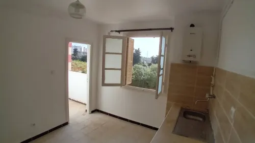 Location Appartement F4 Alger Draria