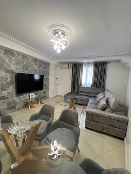 Location vacances Appartement F5 Alger Hydra