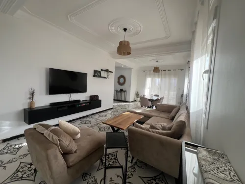 Location vacances Appartement Niveau de villa F4 Alger Draria