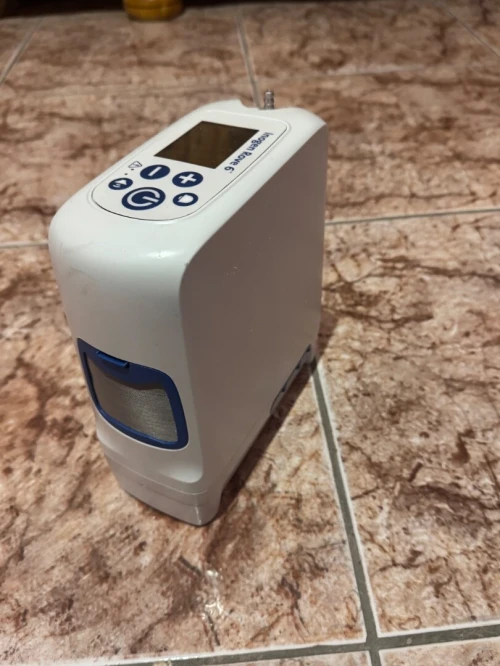 Consentrateur d oxygène  portable de marque inogen rove 6 