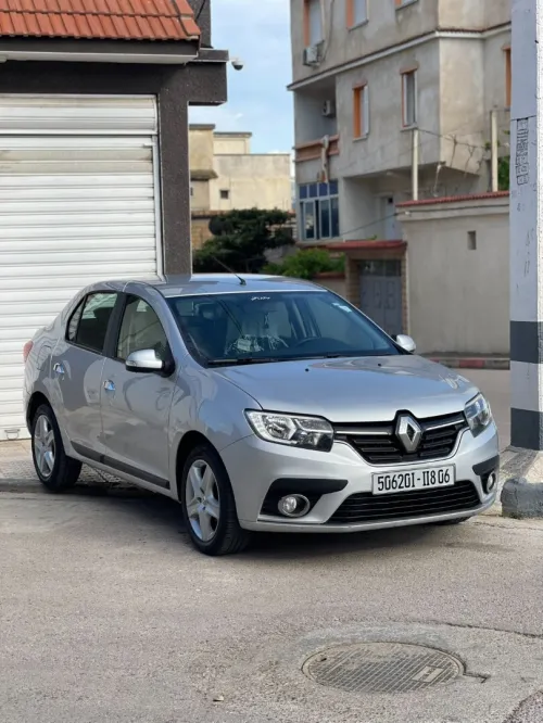 Renault Symbol 2018 Collection