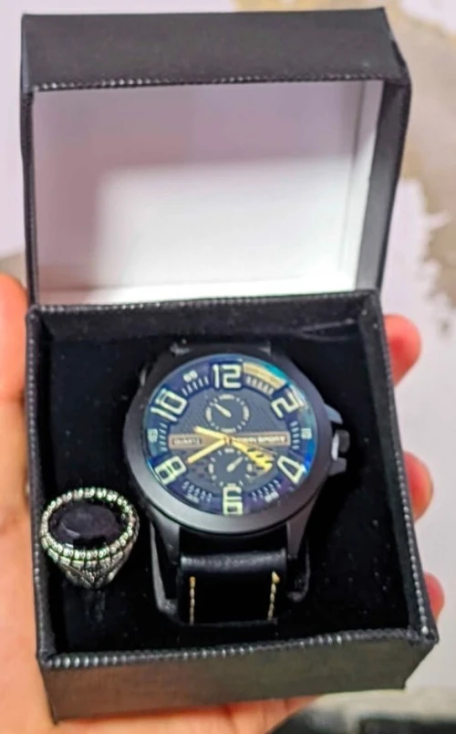 Montres de luxe pour hommes + bagues élégantes