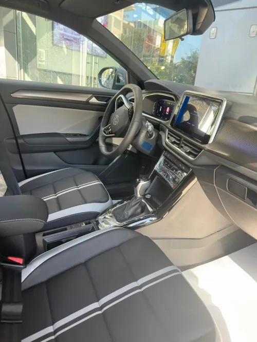 Volkswagen T-Roc 2025 R-Line 