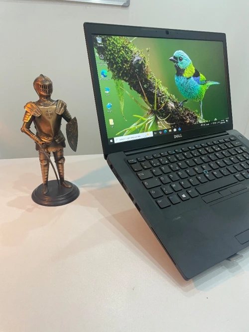 Dell latitude 7480 intel i5-6300U - 8Gb - 256 Gb ssd 14"