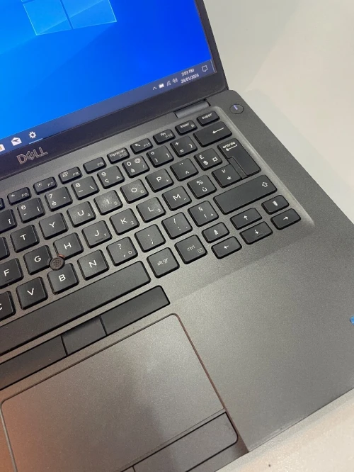 Dell latitude 5400 i7-8665U / 8GB / 256gb ssd / 14"