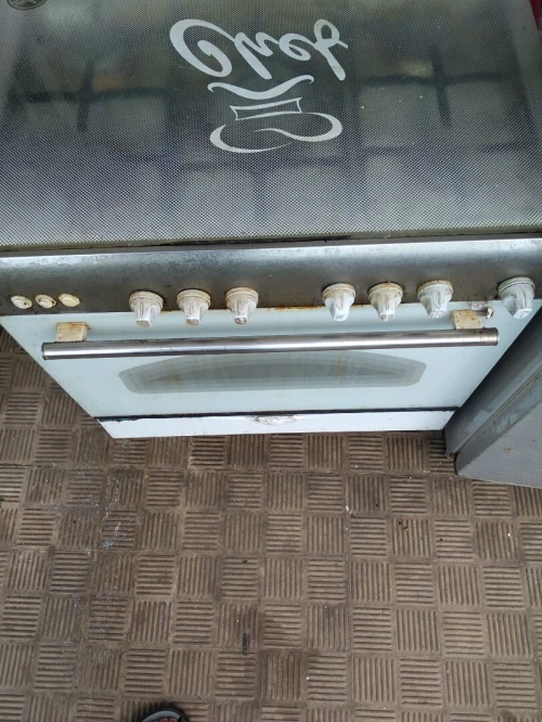 Réfrigérateur plus cuisinière 