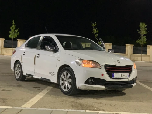 Peugeot 301 2014 Active