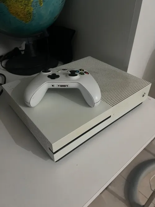 Xbox one s 