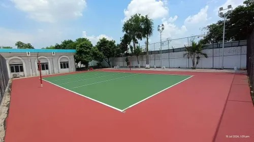 Gomme synthétique, acrylique epdm, revêtements salle de sport et terrains