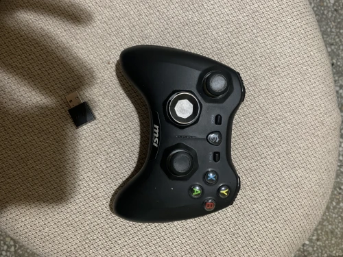 Manette MSI Force GC30 V2 Wireless
