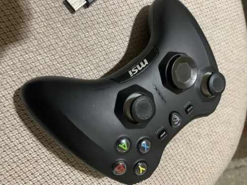Manette MSI Force GC30 V2 Wireless