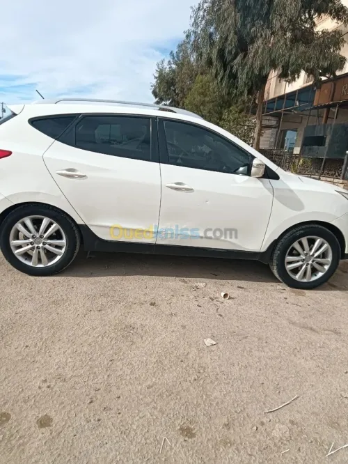 Hyundai Tucson 2013 Style