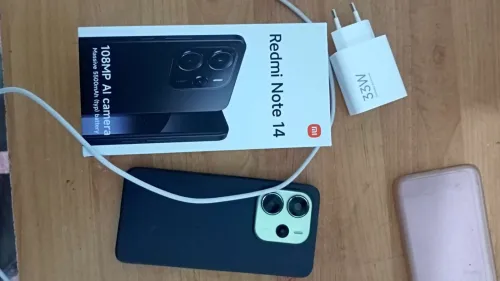 Redmi note 14 8/256 utilisé un mois Note 14