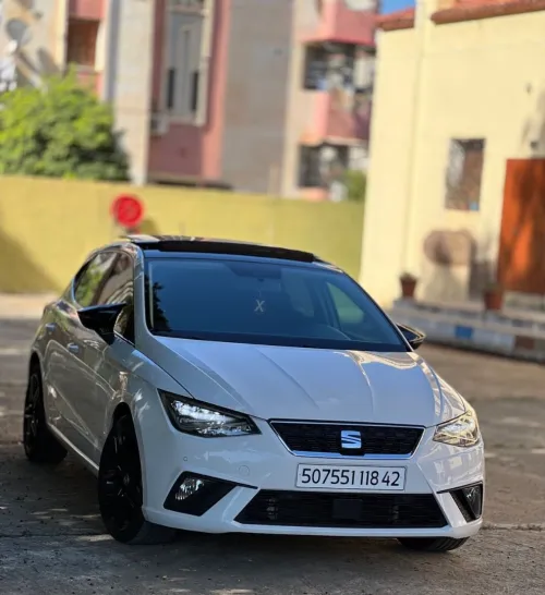 Seat Ibiza 2018 HIGH
