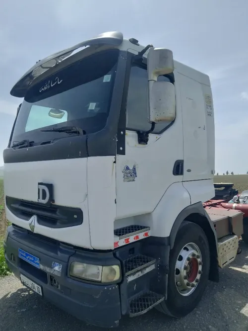 Renault 400 4X2 2004