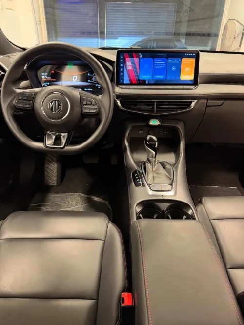 MG MG5 2026 MG5 Luxury Edition